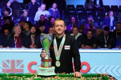 开云平台-黄金一代球员崭露头角瞩目登顶的简单介绍