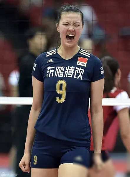 破冰大集团球员奉献绝杀一搏，帮助球队反超对手的简单介绍