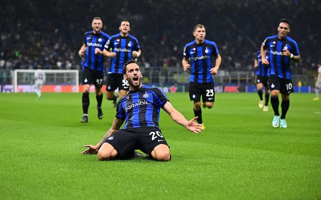 法国豪取5连胜，锁定小组第一强势晋级！