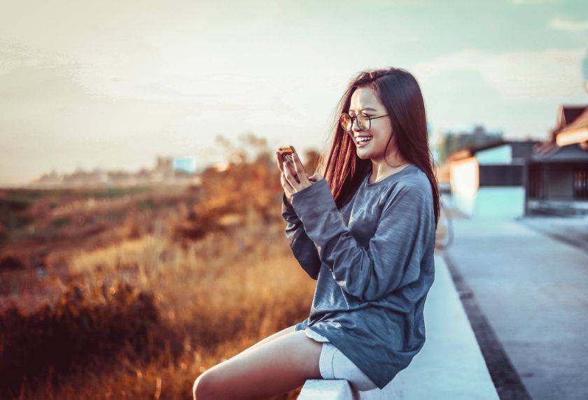 微笑之师抹平困难，终迎接成功的简单介绍