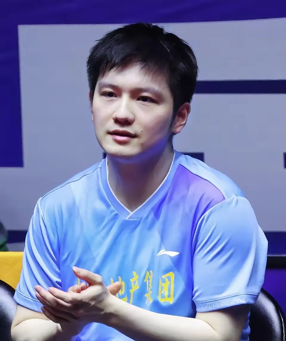 法国乒乓球队轻取日本乒乓球队,樊振东制霸全场的简单介绍 法国乒乓球队轻取日本乒乓球队,樊振东制霸全场的简单介绍