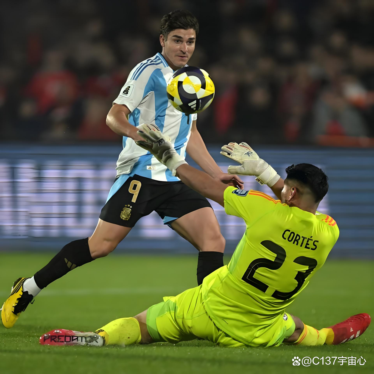 包含拜仁逆转克罗地亚,阿尔瓦雷斯完成帽子戏法的词条 包含拜仁逆转克罗地亚,阿尔瓦雷斯完成帽子戏法的词条